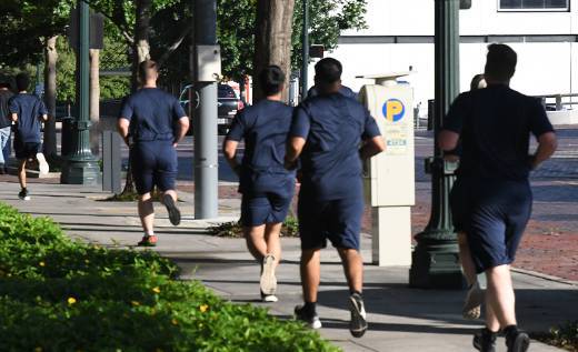 Cadets running for fitness accessment