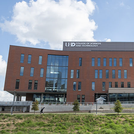 UHD's College of Sciences and Technology Building