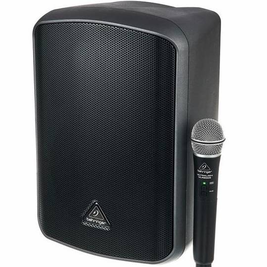 Image of mackie speaker