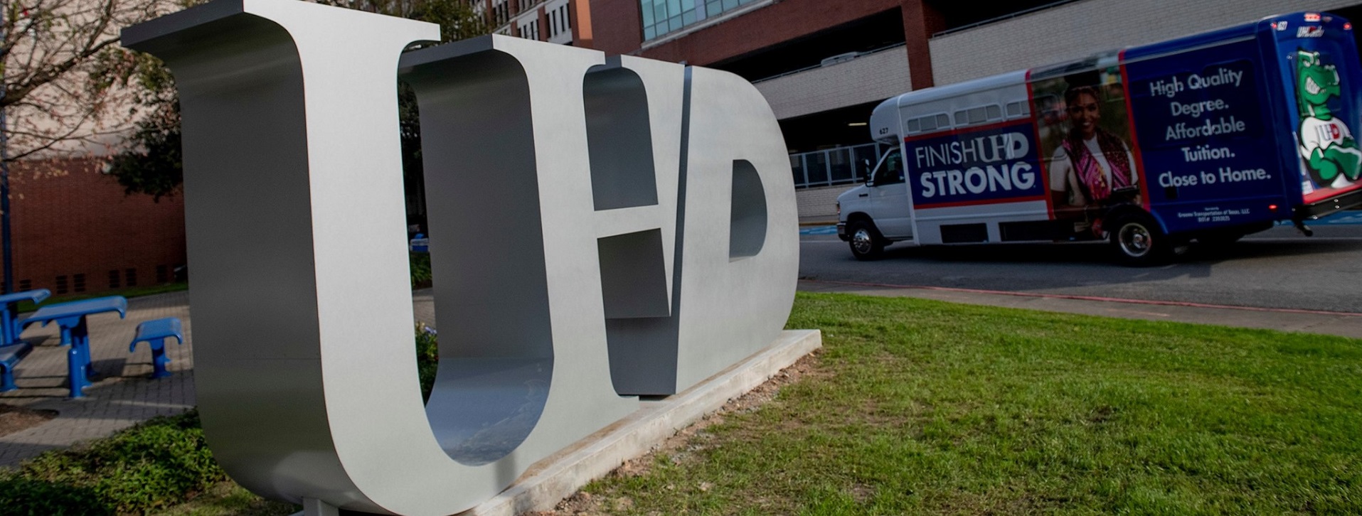 Silver UHD Letters