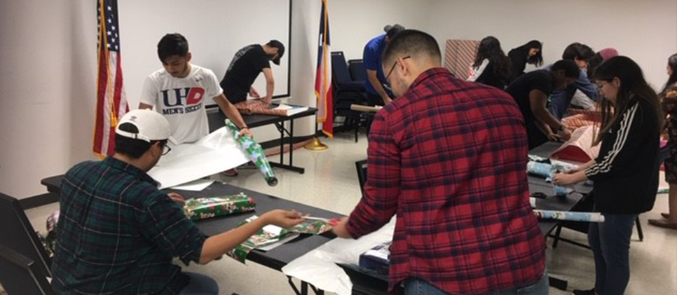 Greater Texas Foundation Gift Wrapping Drive