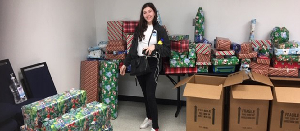 Greater Texas Foundation Gift Wrapping Drive